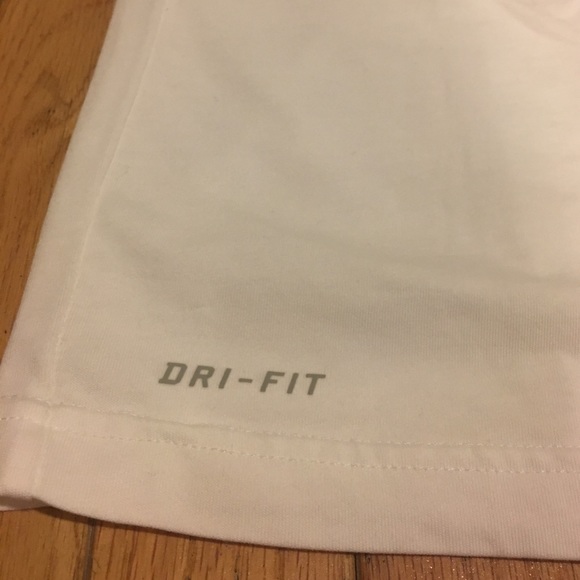 Nike Dri-Fit White T-Shirt - Picture 2 of 4