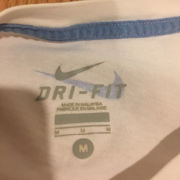 Nike Dri-Fit White T-Shirt - Picture 4 of 4