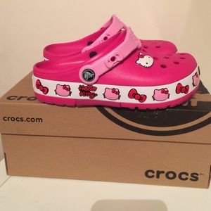 Girls light up hello kitty crocs.