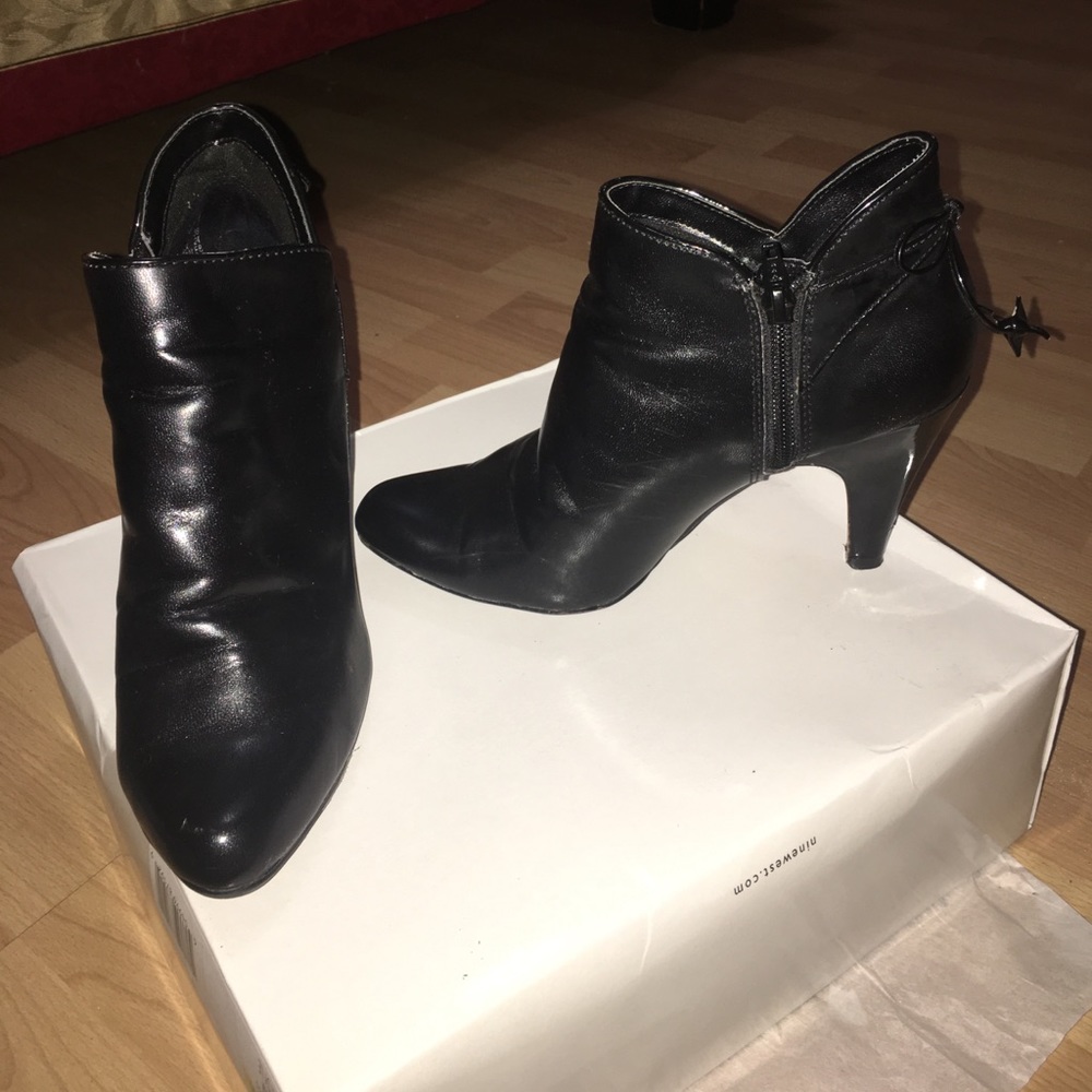 George size 7 women's ankle boots.