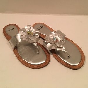 Stuart Weitzman Shoes - Stuart Weizmann silver sandals Stuart Weitzman Shoes - Stuart Weizmann silver sandals