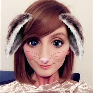 Meet your Posher, Carly