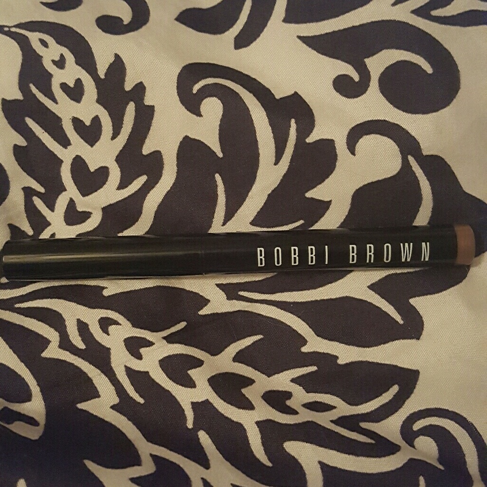 Bobbi Brown longwear cream eyeshadow