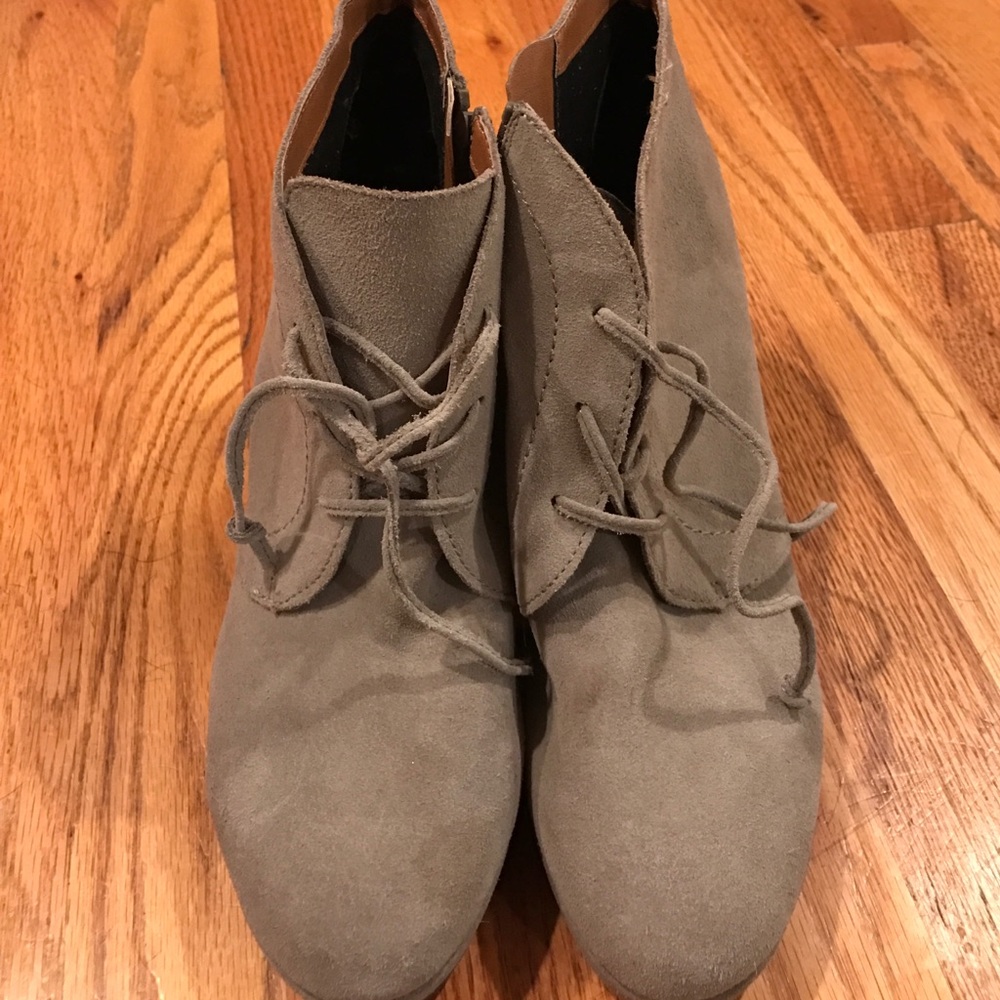 Dolce vita grey wedge booties