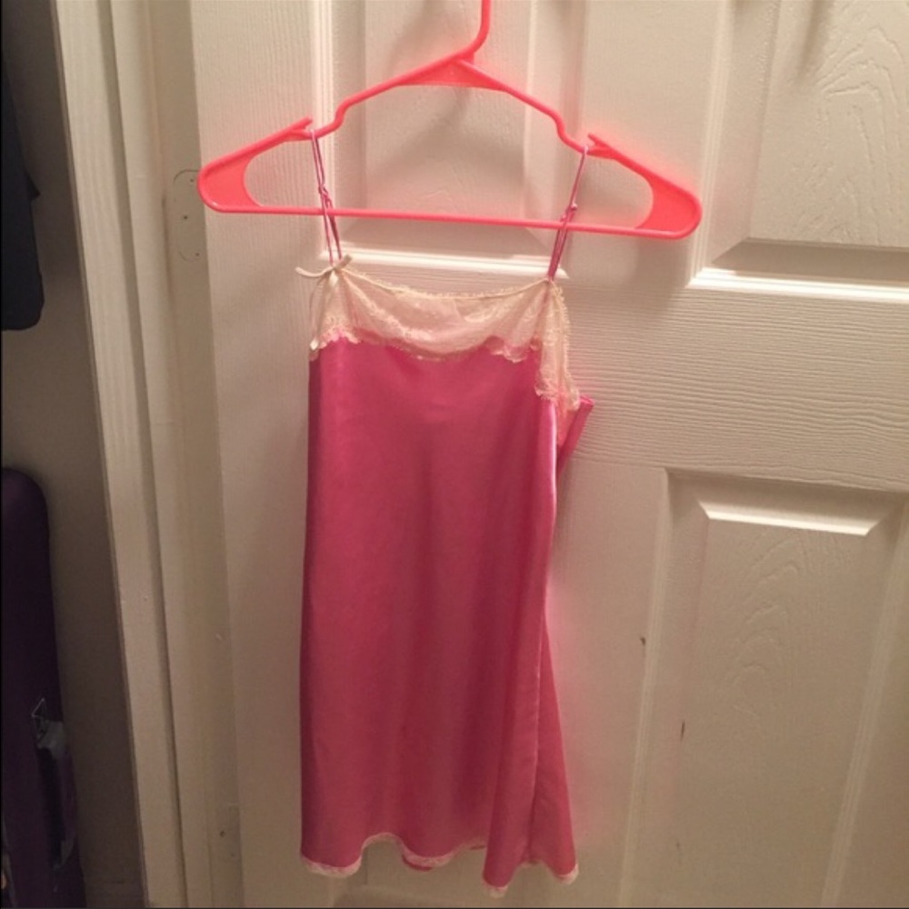 NWOT Victoria's Secret Pink Slip