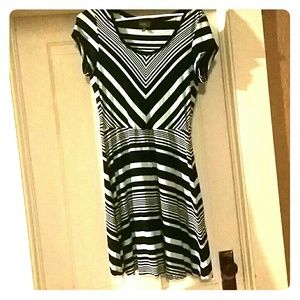 Market & Spruce Dress