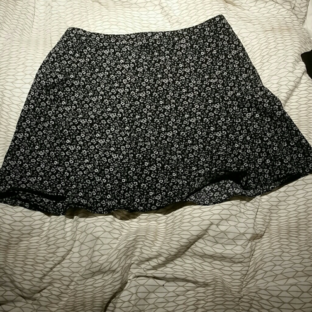 (DONATED) H&M circle skirt