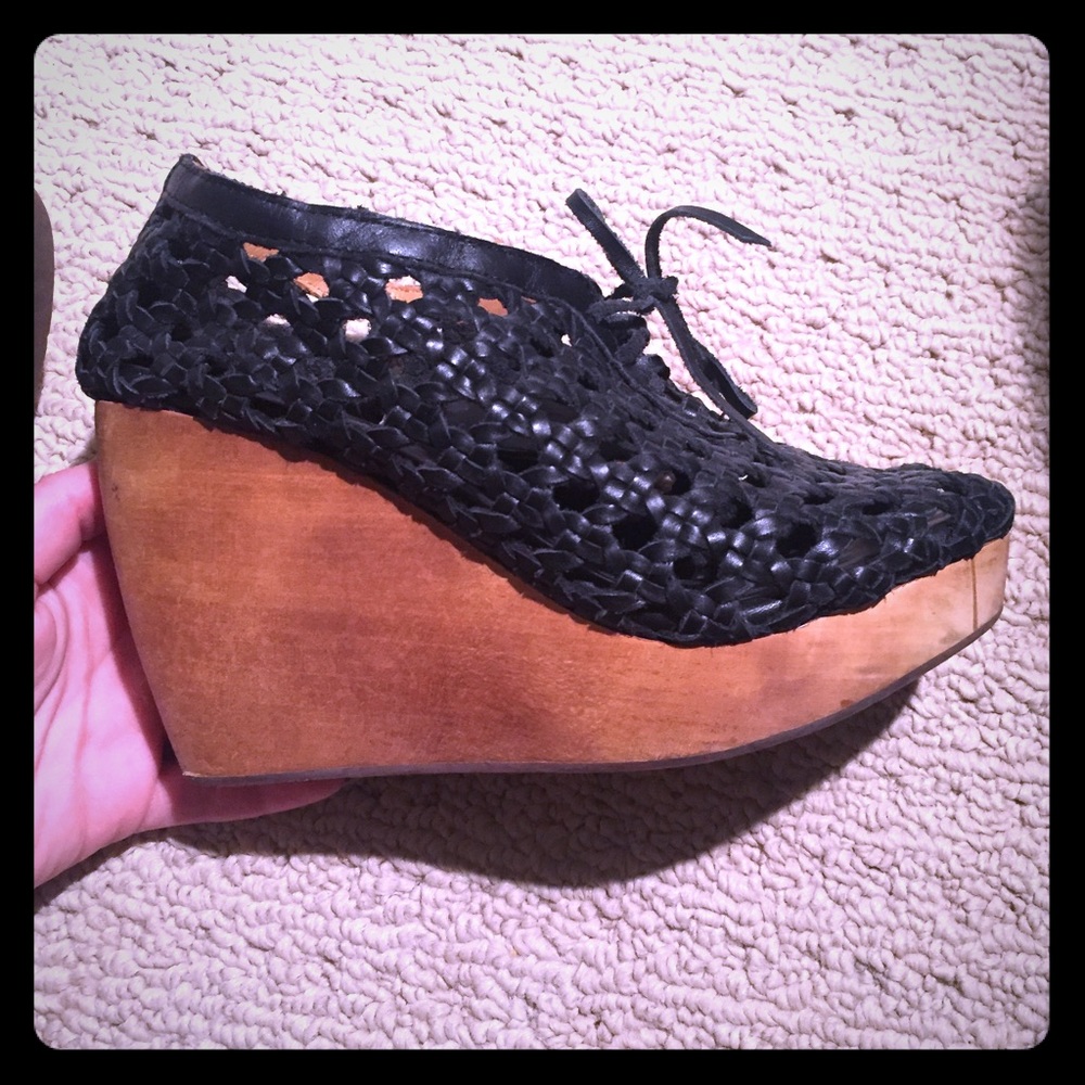 Spring/Summer Wooden Platform Leather Wedge-Sandal