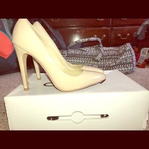 Aldo Nude Pumps