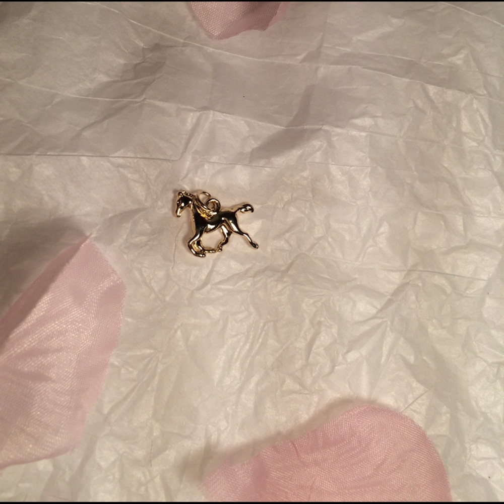 14K GOLD PLATED HORSE CHARM NECKLACE