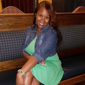 Meet your Posher, Lena