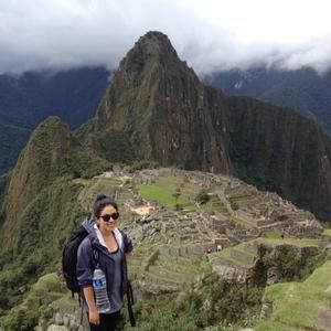 Meet your Posher, Crystal