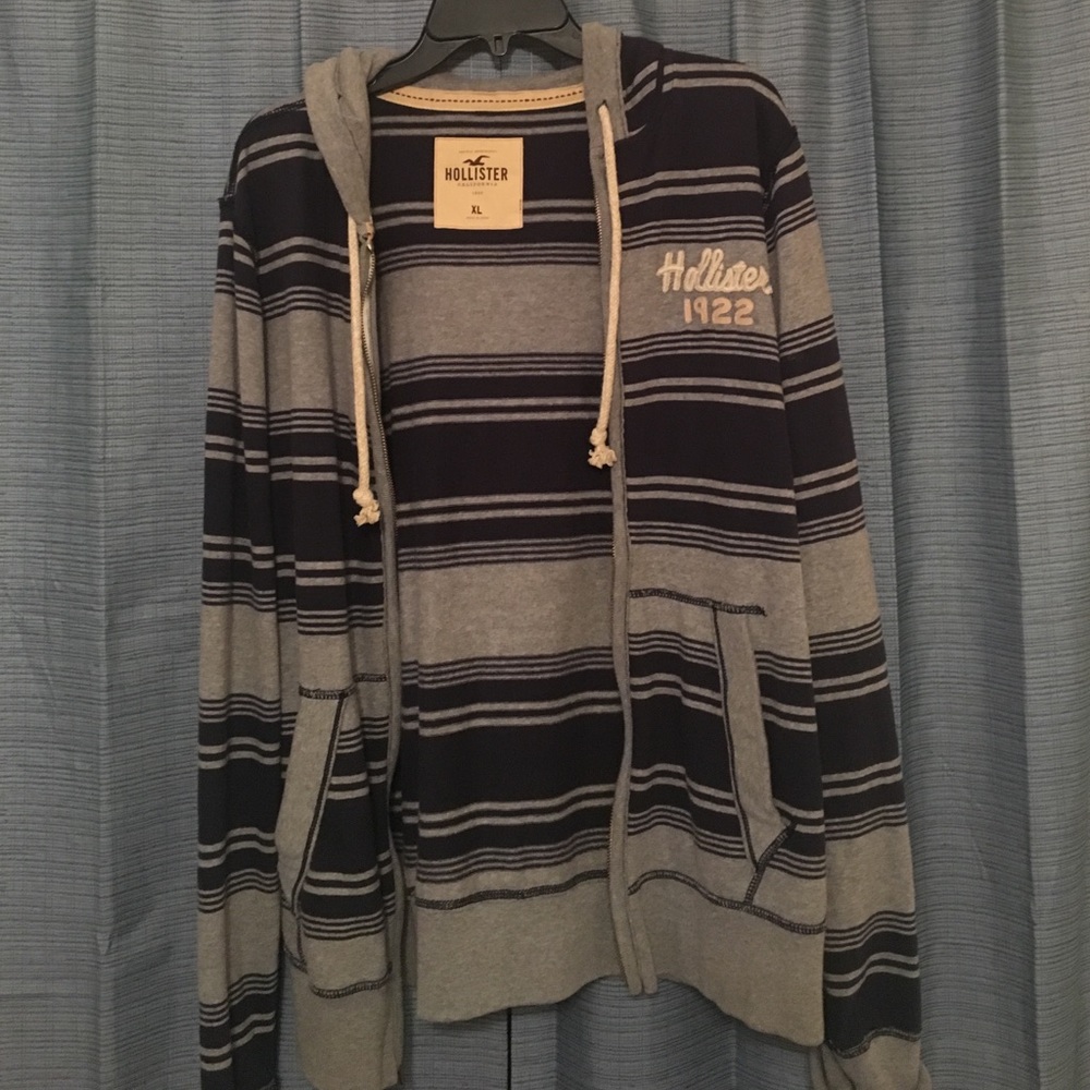Hollister jacket