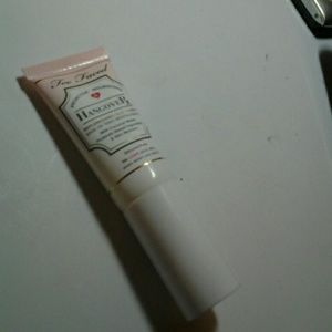 Replenishing face primer