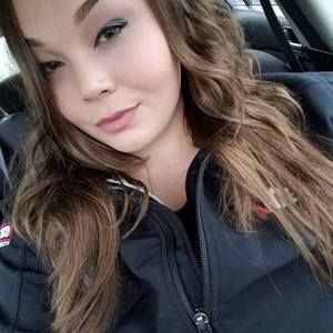 Meet your Posher, Anissa