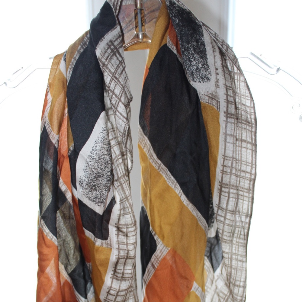 Women's Basha Italian scarf