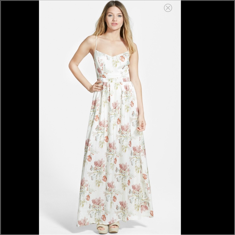 Filtre floral maxi dress