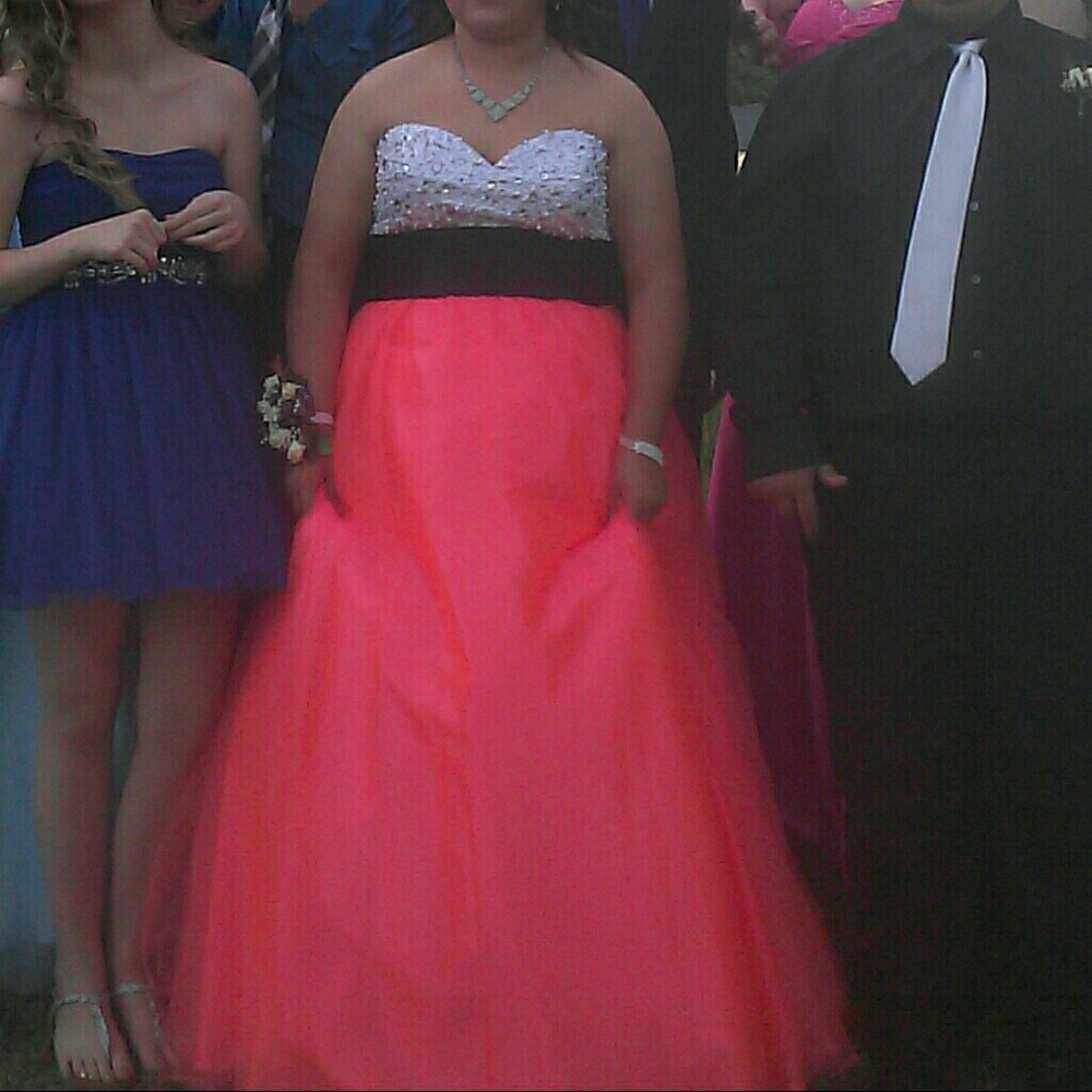 Prom dress