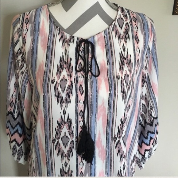 🚨CLOSET CLOSING🚨 Peasant Style Shift Dress - Picture 4 of 4