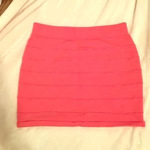 Tight mini pencil skirt 💕 salmon color