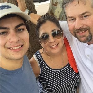 Meet your Posher, Elizabeth