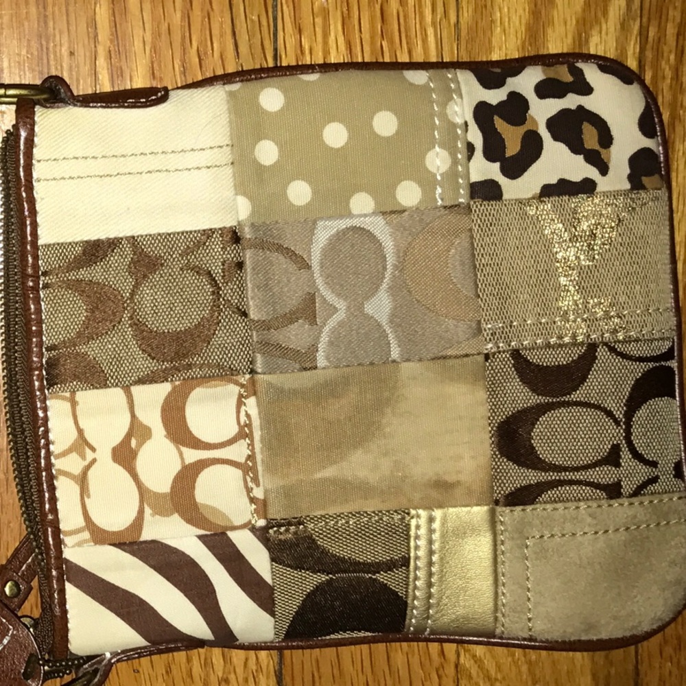 Coach Crossbody - Picture 2 of 3