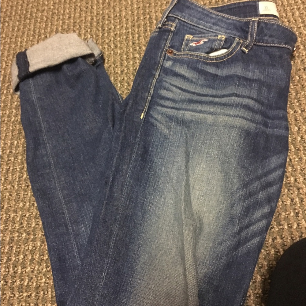 Hollister skinny jeans!
