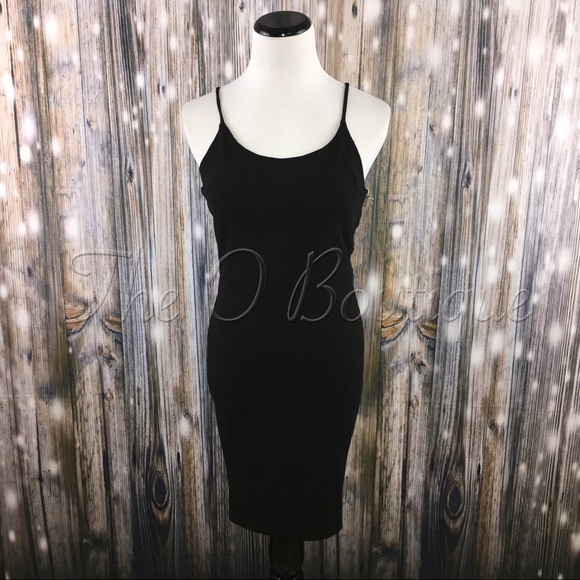 🎉CLEARANCE🎉 Black Spaghetti Strap Lace-Up Dress - Picture 4 of 5