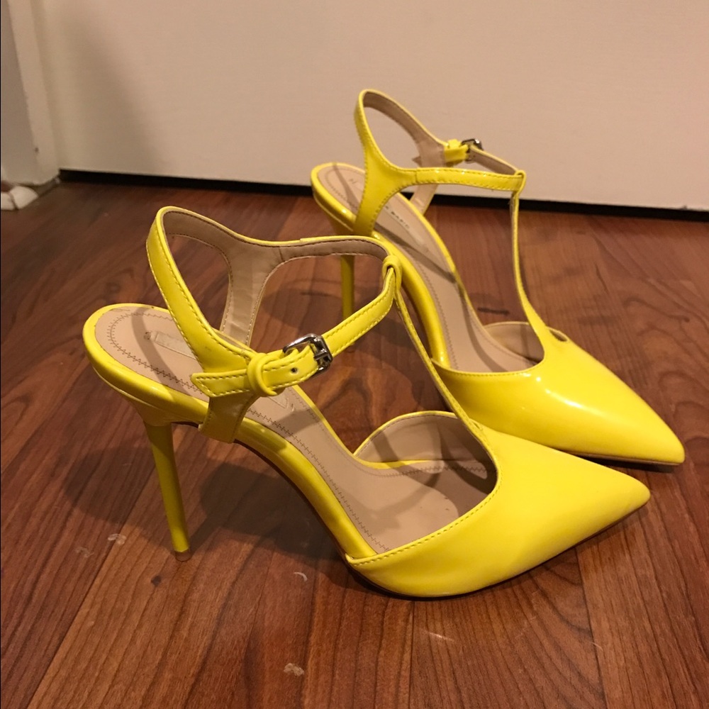 zara yellow t-strap heels 6