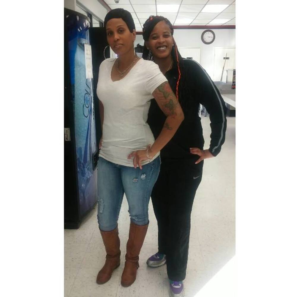 Meet your Posher, Dina