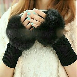 Gloves Gloves