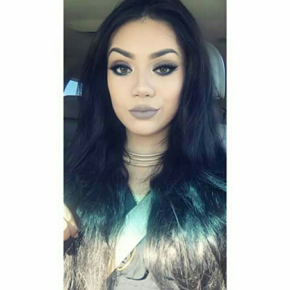 Meet your Posher, Arianna