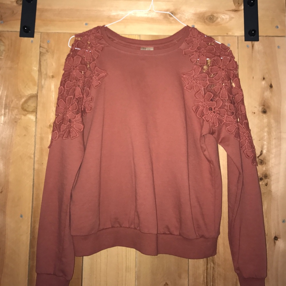 Cute floral lace orange-ish brown sweater