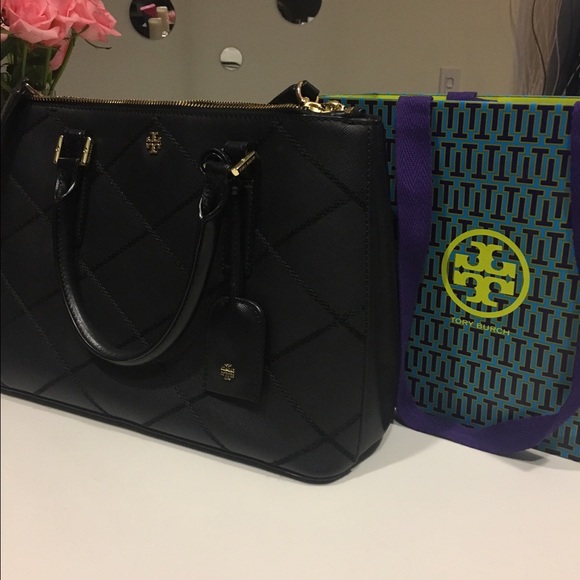 Tory Burch Handbags - Tory burch purse