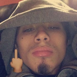 Meet your Posher, Gio