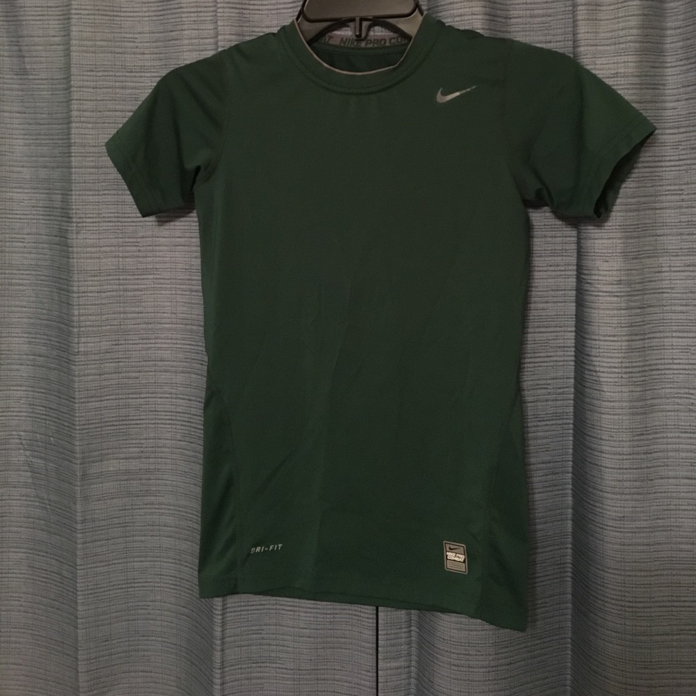 Green Nike Dri Fit (kids)