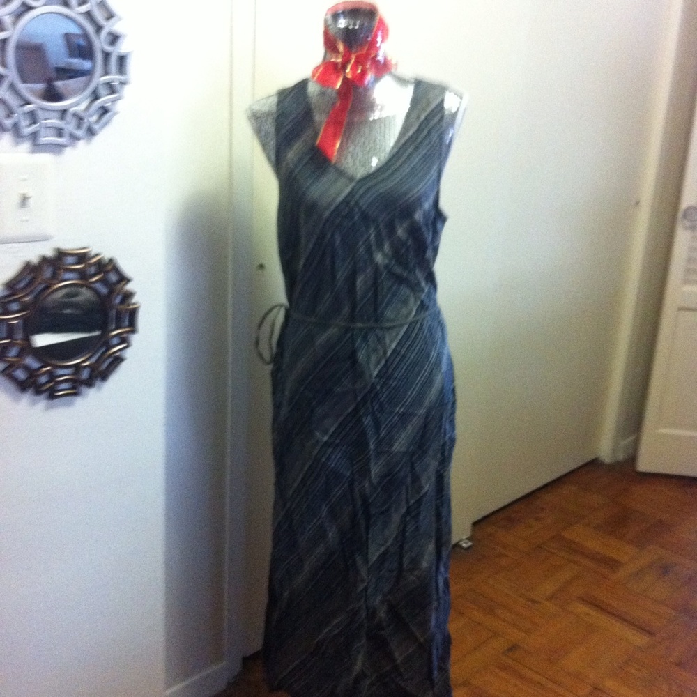 ***********SOLD**********Denim stripped maxi dress