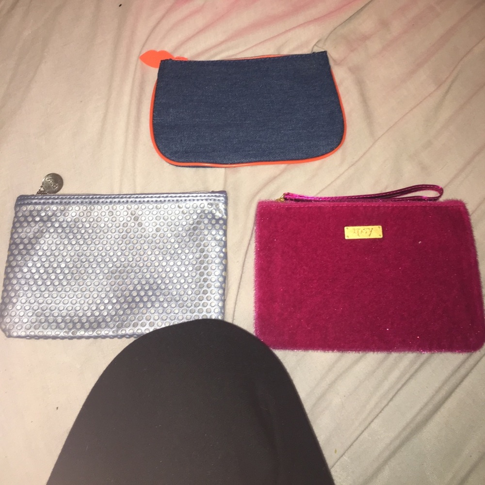 Bundle!! 3 makeup bags from ipsy!
