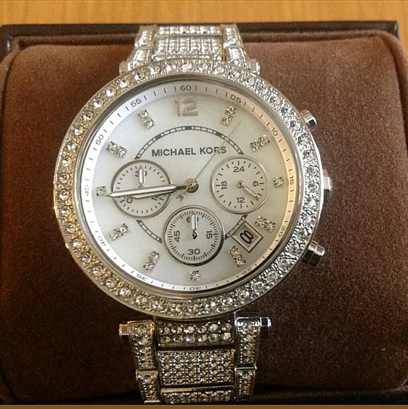 NWT Michael Kors Swarovski Crystal Stainless watch - Picture 2 of 8