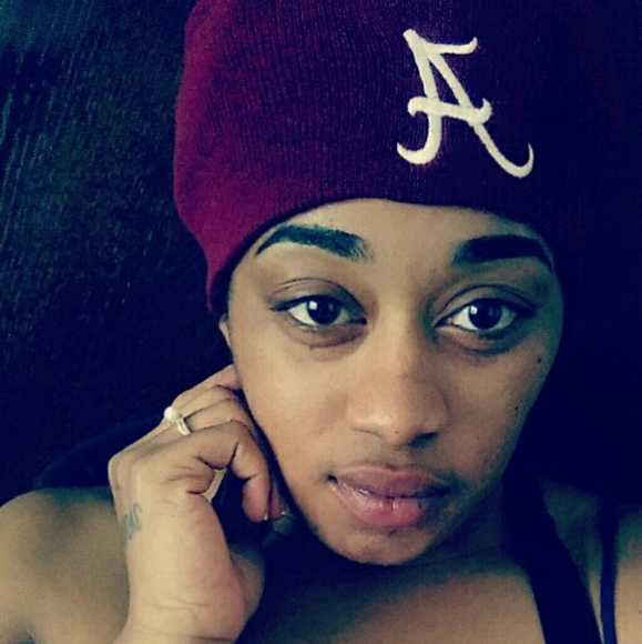 Meet your Posher, Crystal - Picture 1 of 1