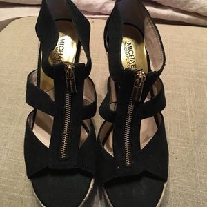 Like New black Michael Kors zipper wedges sz8