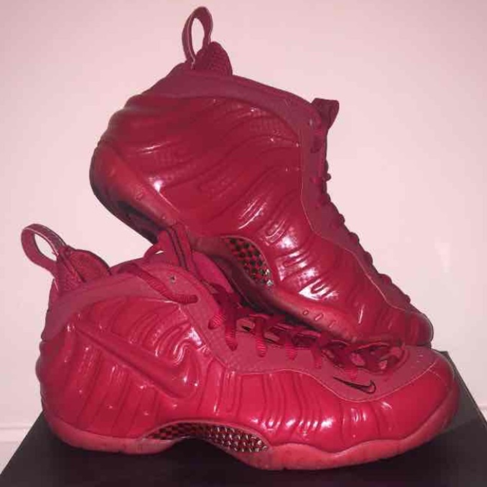 SOLD EUC Gym Red Foamposites Men's Size 10