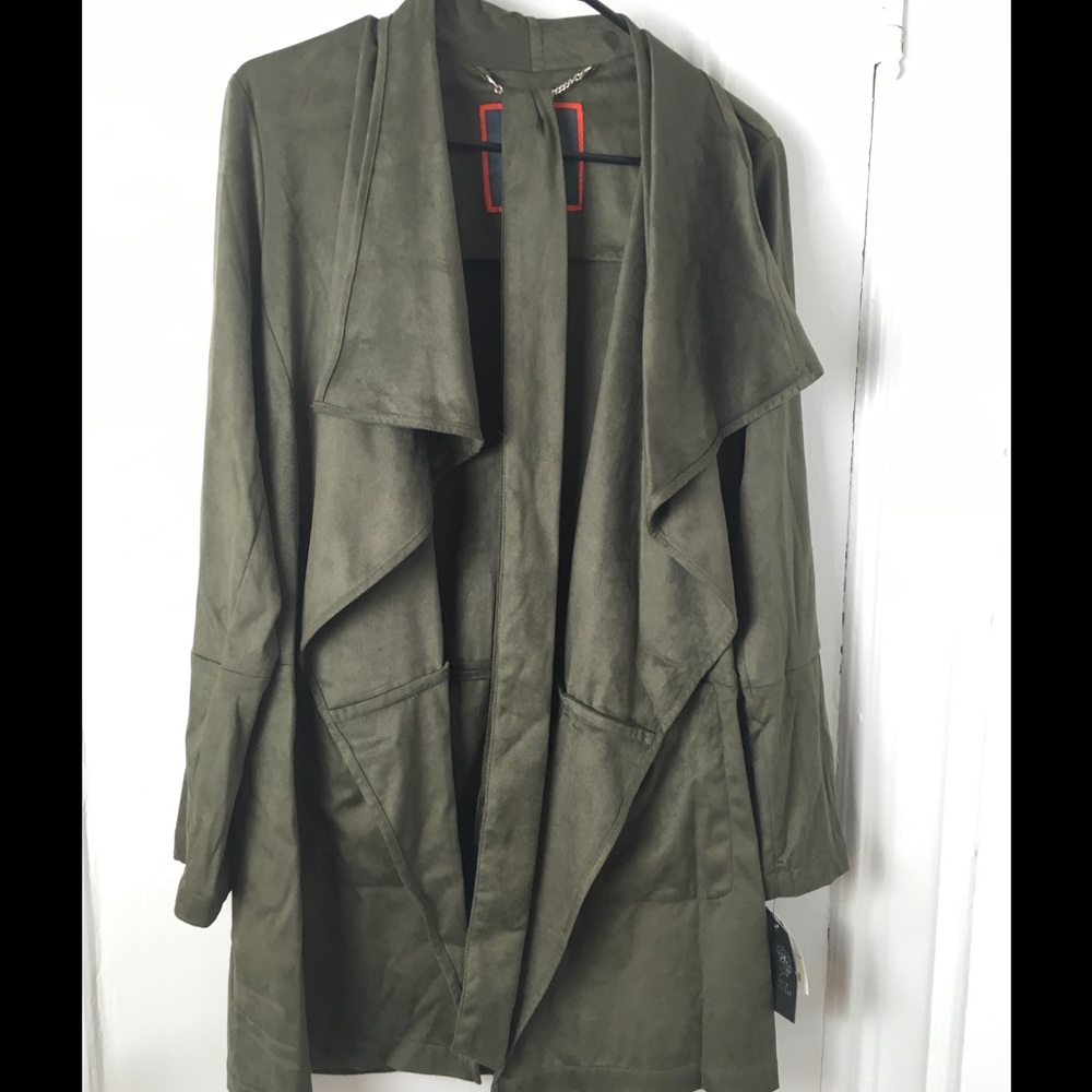 ❌SOLD❌ VINCE CAMUTO OLIVE GREEN WASH LEATHER COATS