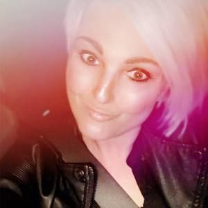 Meet your Posher, Toni