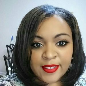 Meet your Posher, Christy