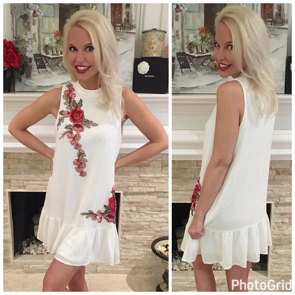 Stunning fully lined woven embroidered dress! - Picture 2 of 3