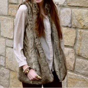 Banana Republic faux fur vest