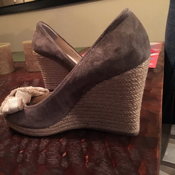 Authentic Prada Wedges- worn once - Picture 3 of 8