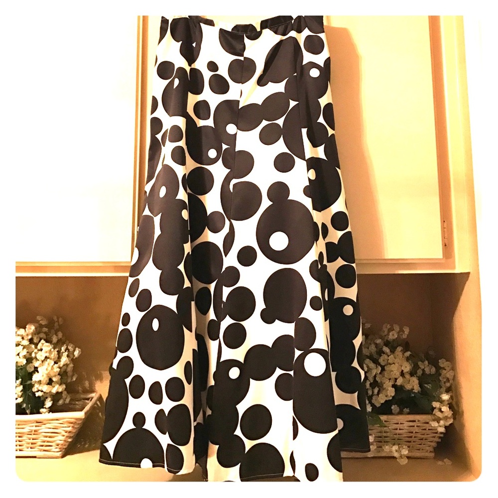 Two piece skirt set