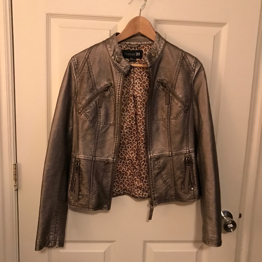 Forever 21 faux leather jacket size Medium